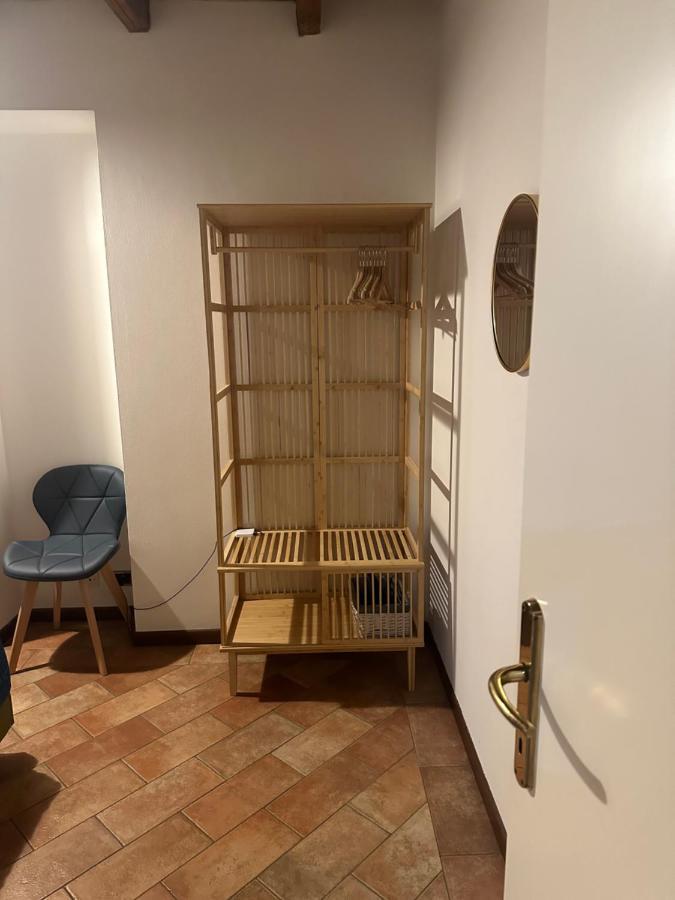 Apartment Feel - Piazza Pontida Balcony