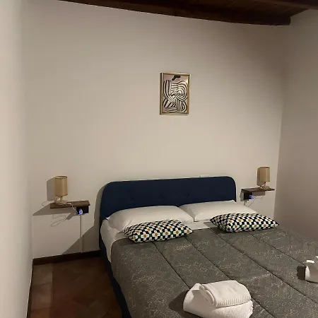Feel - Piazza Pontida Balcony Apartment Bergamo Exterior photo